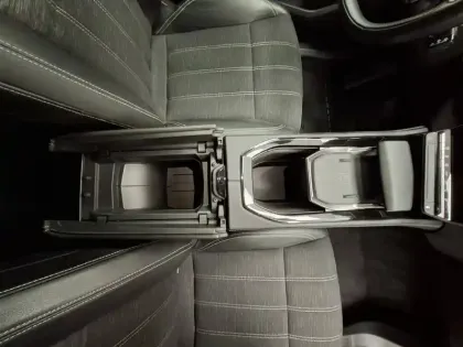 Photo 30 Renault Austral  E-Tech hybrid 200