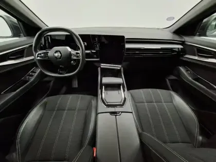 Photo 21 Renault Austral  E-Tech hybrid 200