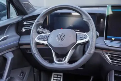 Photo 21 Volkswagen Tiguan  1.5 eTSI 150ch DSG7