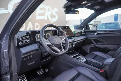 Photo 16 Volkswagen Tiguan  1.5 eTSI 150ch DSG7