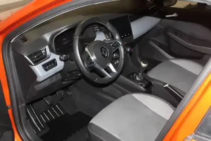 Photo 12 Renault Clio  Blue dCi 100 ch GSR2