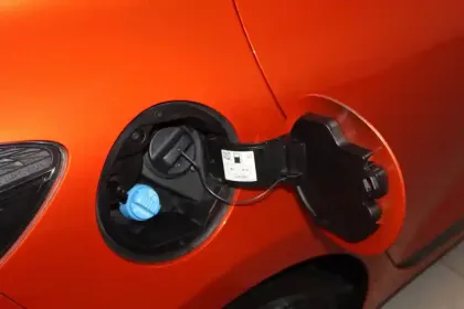 Photo 51 Renault Clio  Blue dCi 100 ch GSR2