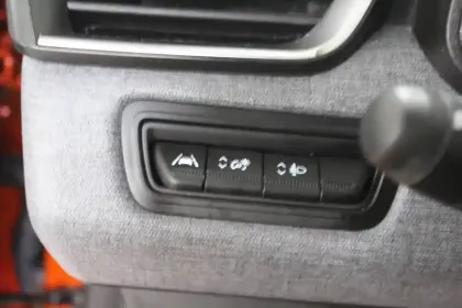 Photo 16 Renault Clio  Blue dCi 100 ch GSR2