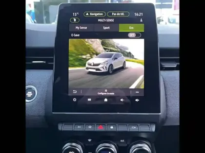 Photo 27 Renault Clio  E-Tech full hybrid 145