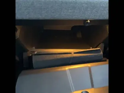 Photo 33 Renault Clio  E-Tech full hybrid 145