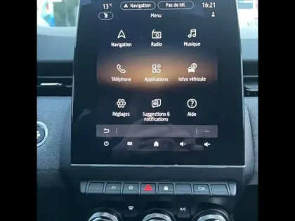 Photo 24 Renault Clio  E-Tech full hybrid 145