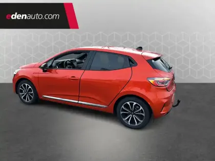 Photo 2 Renault Clio  E-Tech full hybrid 145