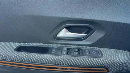 Photo 9 Dacia Sandero  ECO-G 100 - 22