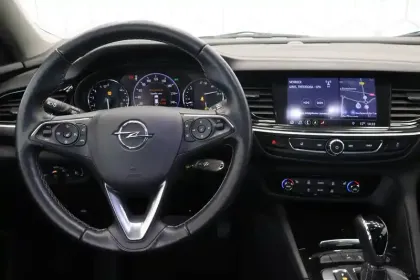 Photo 52 Opel Insignia  Grand Sport 1.6 Diesel 136 ch