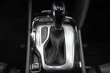 Photo 36 Opel Insignia  Grand Sport 1.6 Diesel 136 ch