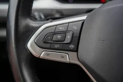 Photo 23 Volkswagen T-roc  1.5 TSI EVO 150 Start/Stop DSG7