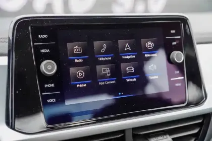 Photo 27 Volkswagen T-roc  1.5 TSI EVO 150 Start/Stop DSG7