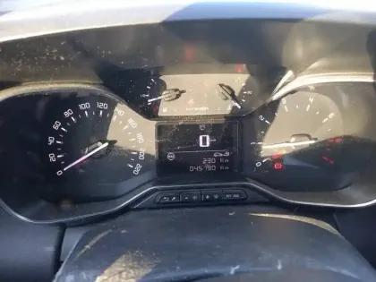 Photo 9 Citroën C3 Aircross  BlueHDi 110 S&S BVM6