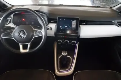 Photo 8 Renault Clio  TCe 90 - 21