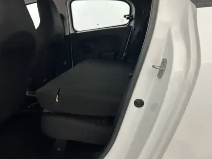 Photo 23 Renault Twingo  III E-Tech