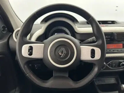 Photo 14 Renault Twingo  III E-Tech