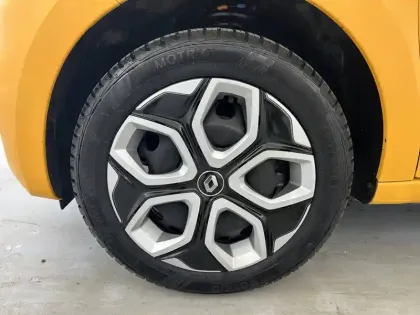 Photo 27 Renault Twingo  III SCe 65