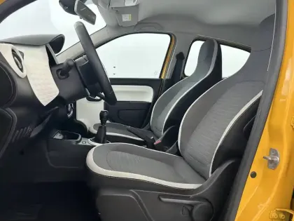 Photo 17 Renault Twingo  III SCe 65