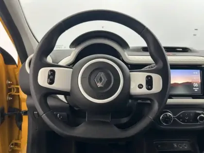 Photo 23 Renault Twingo  III SCe 65