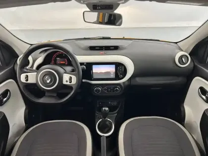 Photo 33 Renault Twingo  III SCe 65