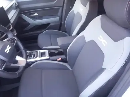 Photo 8 Dacia Duster  Hybrid 140 PACK SLEEP