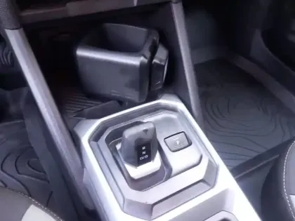 Photo 12 Dacia Duster  Hybrid 140 PACK SLEEP