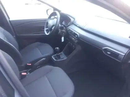 Photo 13 Dacia Sandero  SCe 65