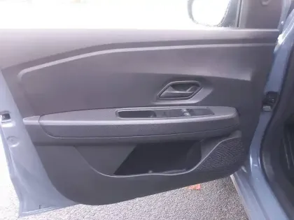 Photo 10 Dacia Sandero  SCe 65