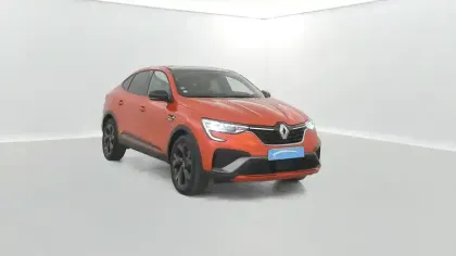 Photo 50 Renault Arkana  E-Tech 145