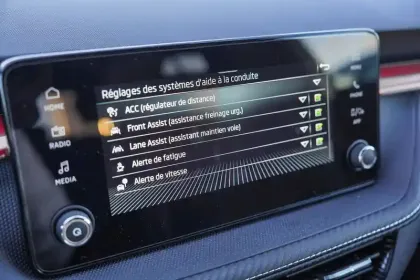 Photo 32 Skoda Fabia  1.0 TSI 116 ch EVO 2 DSG7