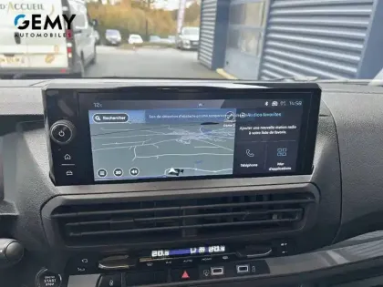 Photo 30 Peugeot Expert  CA FIXE M BLUEHDI 180 S&S EAT8