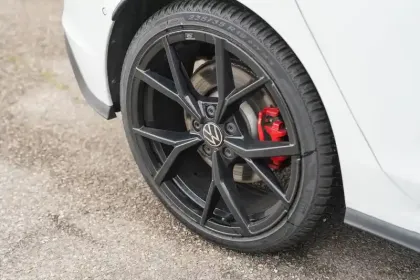 Photo 9 Volkswagen Golf Gén. VIII Ph2 GTI 5