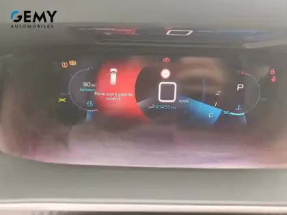 Photo 20 Peugeot 208  PureTech 100 S&S EAT8