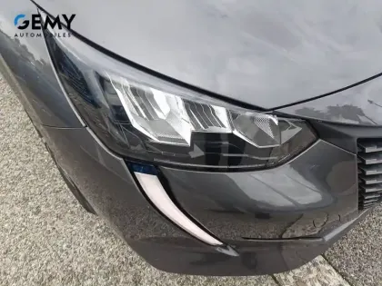 Photo 13 Peugeot 208  PureTech 100 S&S EAT8