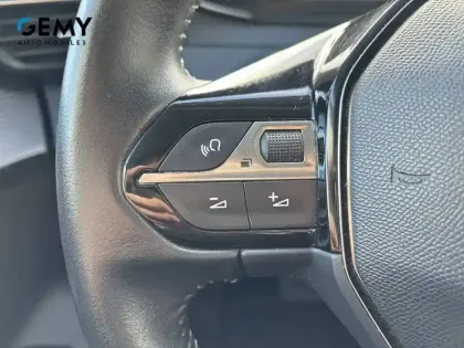 Photo 19 Peugeot 208  Electrique 50 kWh 136ch