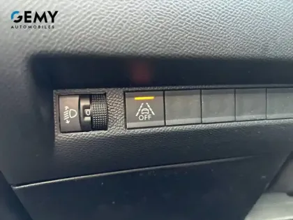 Photo 22 Peugeot 208  Electrique 50 kWh 136ch