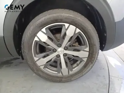 Photo 10 Peugeot 5008  PureTech 180ch S&S EAT8