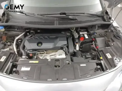 Photo 11 Peugeot 5008  PureTech 180ch S&S EAT8