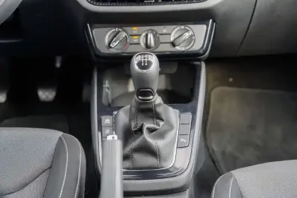 Photo 22 Skoda Fabia  1.0 TSI 95 ch EVO 2 BVM5