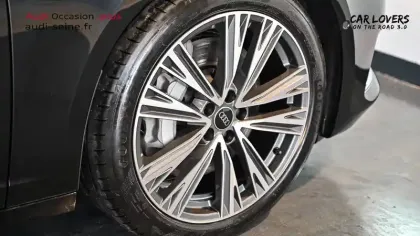 Photo 7 Audi A6  Avant 50 TFSIe 299 ch S tronic 7 Quattro