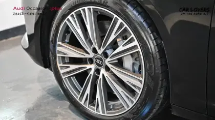 Photo 11 Audi A6  Avant 50 TFSIe 299 ch S tronic 7 Quattro