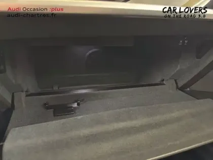 Photo 20 Audi A6  Avant 50 TFSIe 299 ch S tronic 7 Quattro