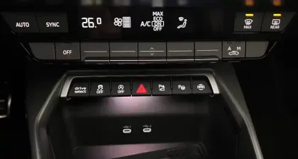 Photo 55 Audi A3  Sportback 35 TFSI Mild Hybrid 150 S tronic 7