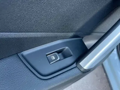 Photo 28 Audi Q2  30 TDI 116 S tronic 7