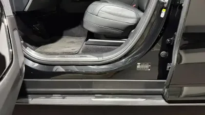 Photo 8 Land rover Range Rover Sport  P550e AWD 3.0L i6 PHEV