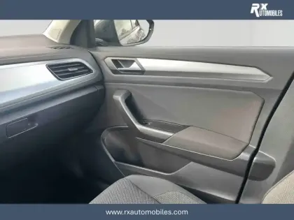 Photo 18 Volkswagen T-roc  1.0 TSI 116 Start/Stop BVM6