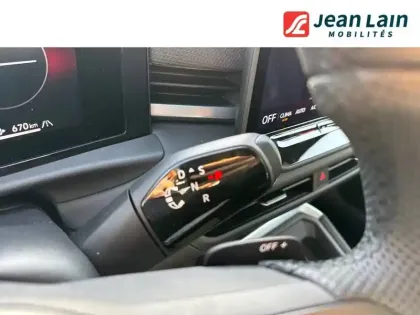 Photo 52 Volkswagen T-roc  1.5 eTSI EVO2 Hybrid 150 ch DSG7