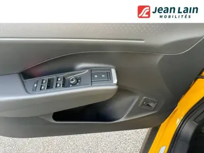 Photo 18 Volkswagen T-roc  1.5 eTSI EVO2 Hybrid 150 ch DSG7