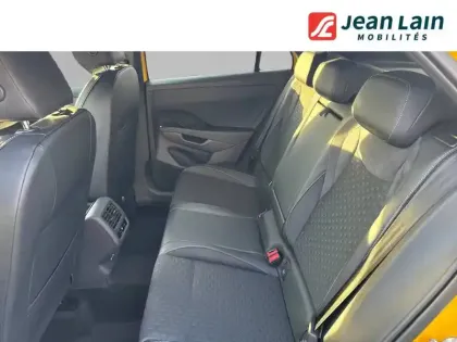 Photo 36 Volkswagen T-roc  1.5 eTSI EVO2 Hybrid 150 ch DSG7