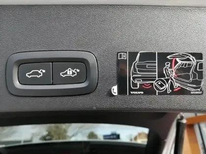 Photo 7 Volvo Xc40  T5 Recharge 180+82 ch DCT7